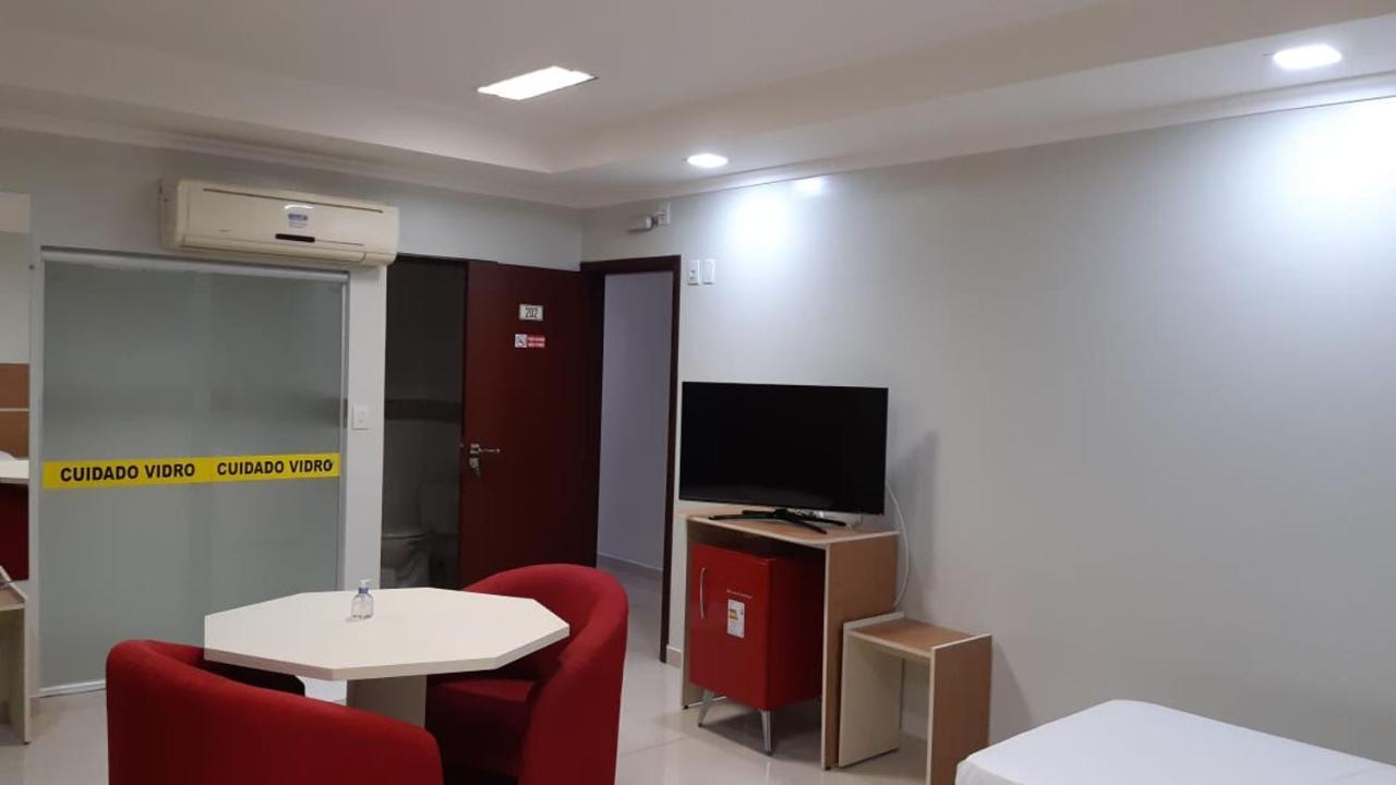Hotel Coimbra Τουκουρουί Εξωτερικό φωτογραφία